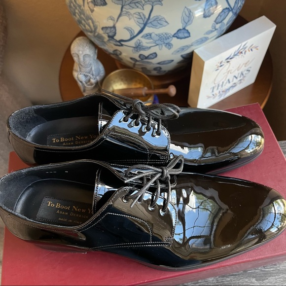 NIB! To Boot New York Aalborg Black Patent Leather Oxfords US8M Retail $395. - Picture 4 of 14